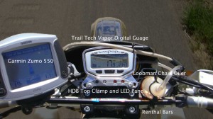 DRZ 400 S Console with Trail Tech Vapor, Garmin Zumo, and Loobman Oiler